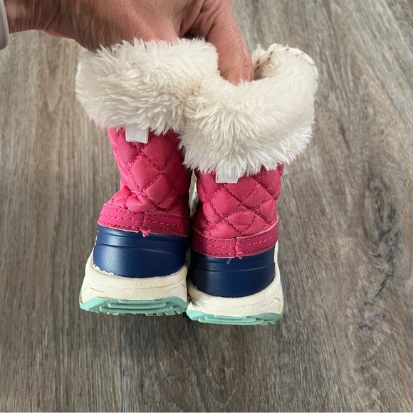 Carter’s boots - Picture 4 of 6